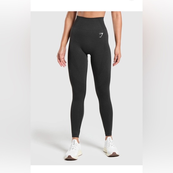 Gymshark Pants - NWOT GYMSHARK “ Vital Seamless Leggings” size M